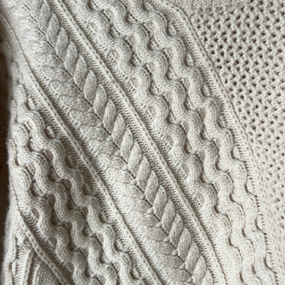 BURBERRY ♥️ Cable knit wool and cashmere sweater Sz S/P - Picture 6 of 14